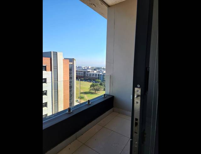 3 BEDROOM APARTMENT FOR SALE IN UMHLANGA RIDGE